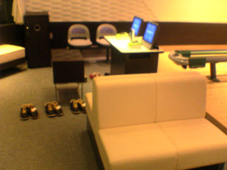 �ػҤ���ʤ��ƥ��ե�